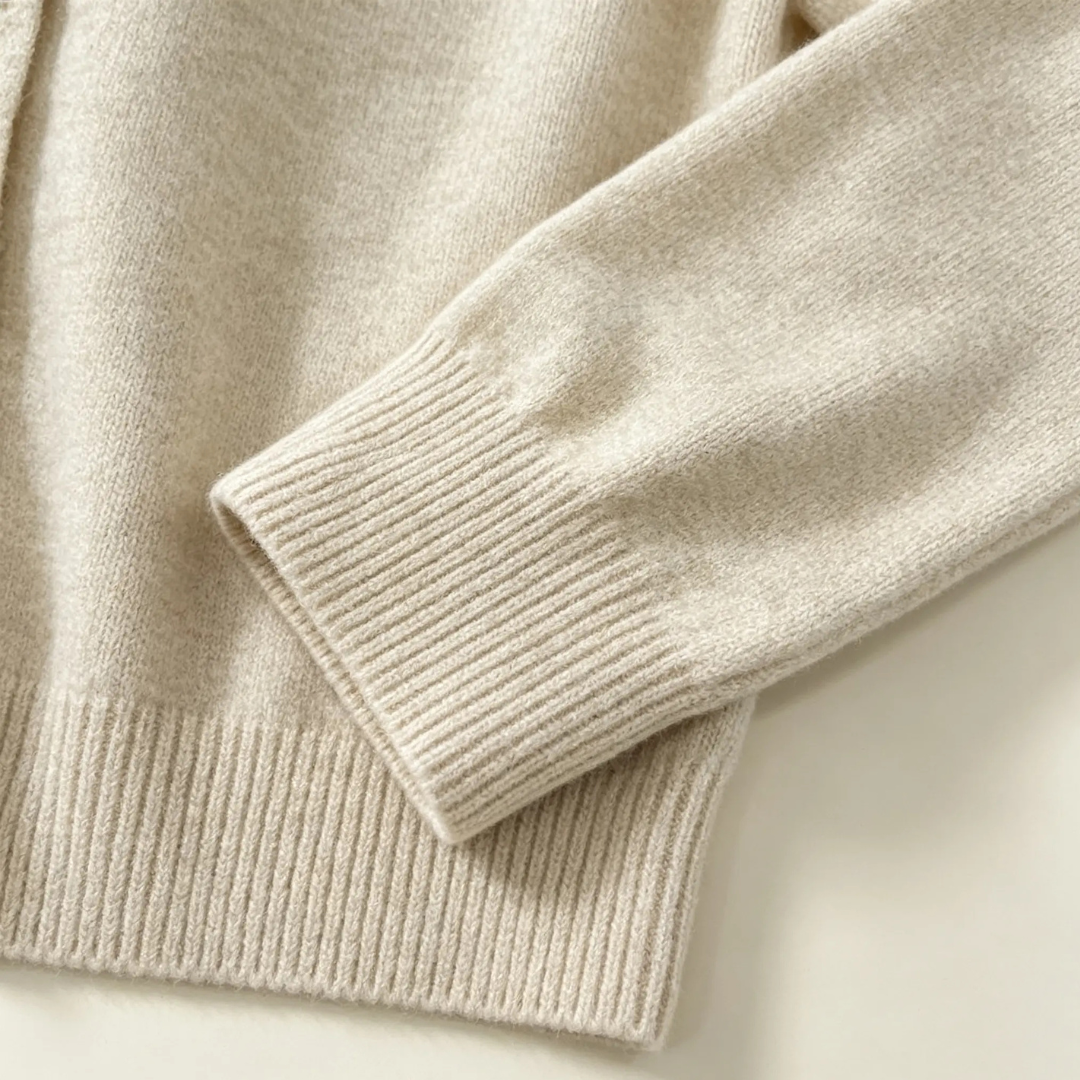 Women's Pearl Button Front Cropped Cardigan Sweater