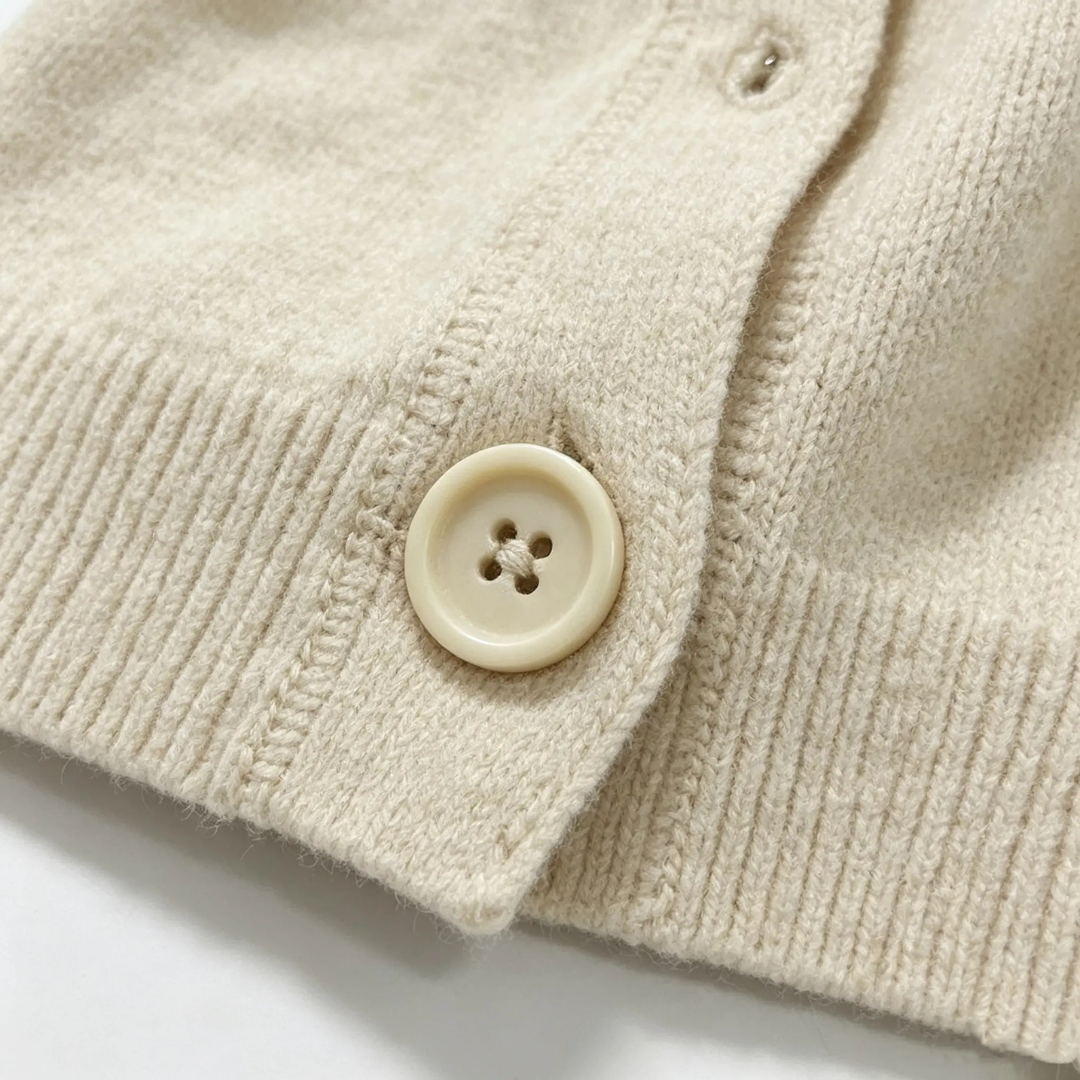 Women's Pearl Button Front Cropped Cardigan Sweater