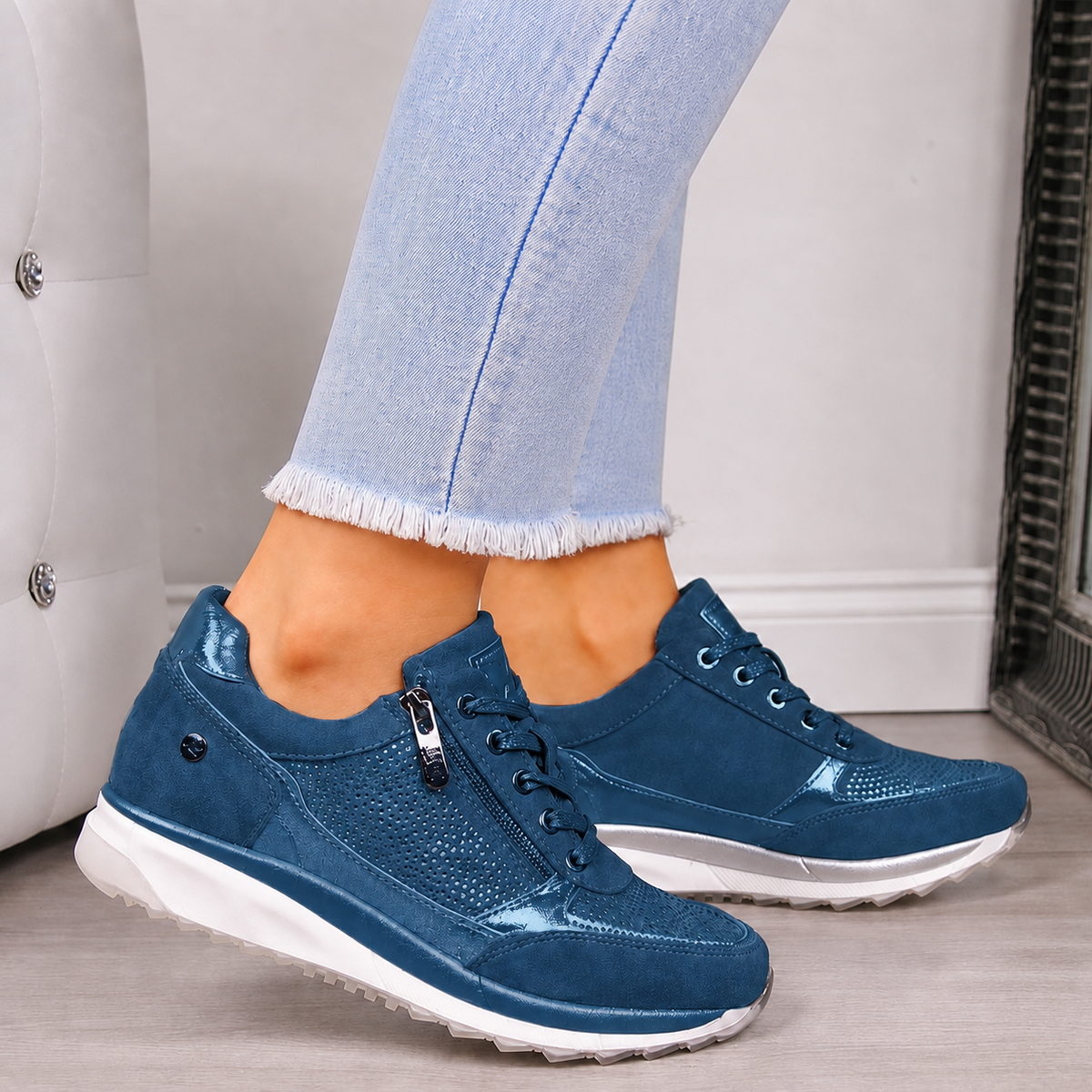 Gabri | Ergonomic Orthopaedic Trainers