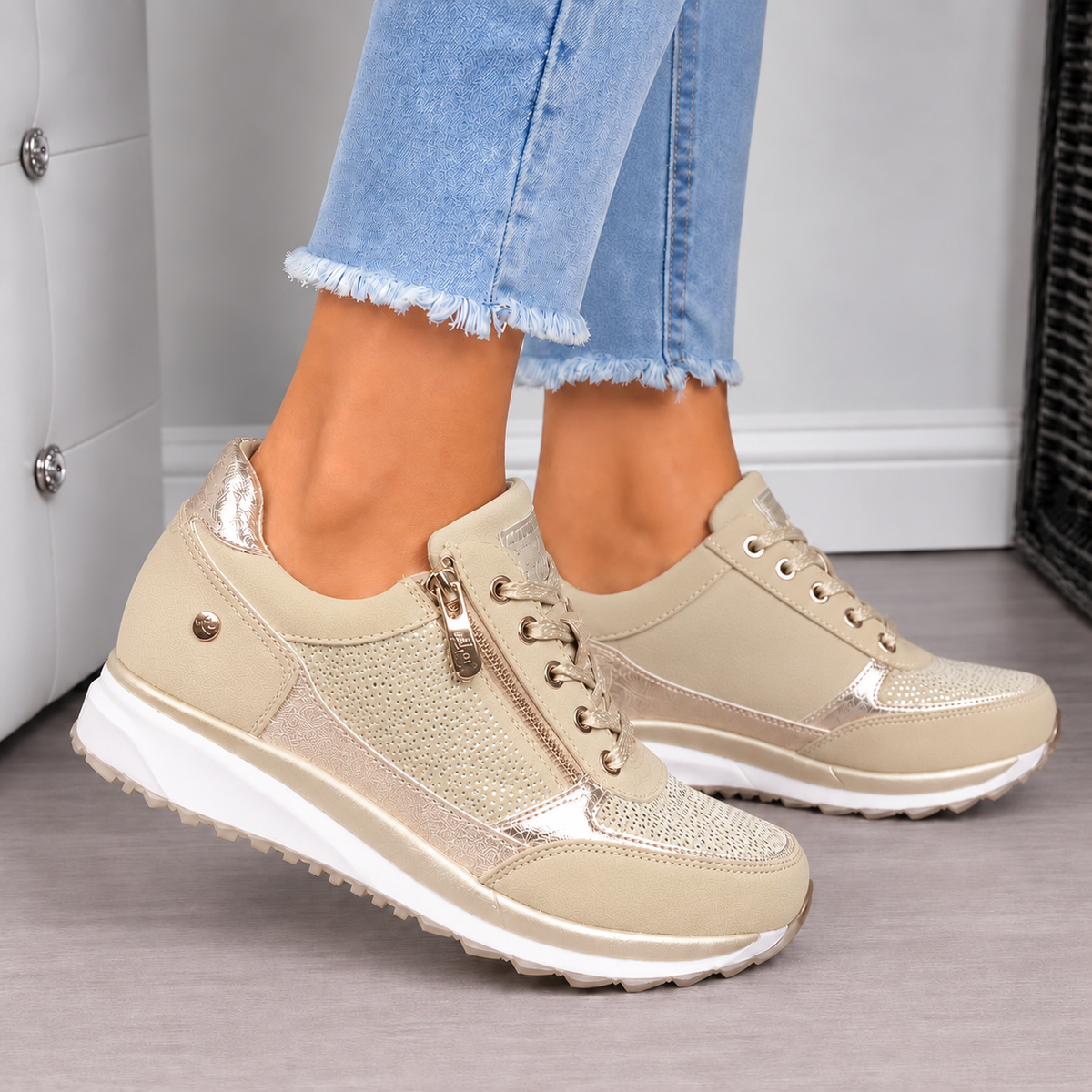 Gabri | Ergonomic Orthopaedic Trainers