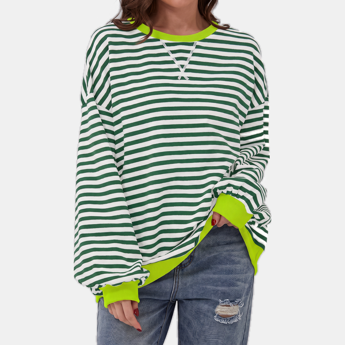 Women's Oversized Crewneck Striped Sweatshirt with Contrast Trim