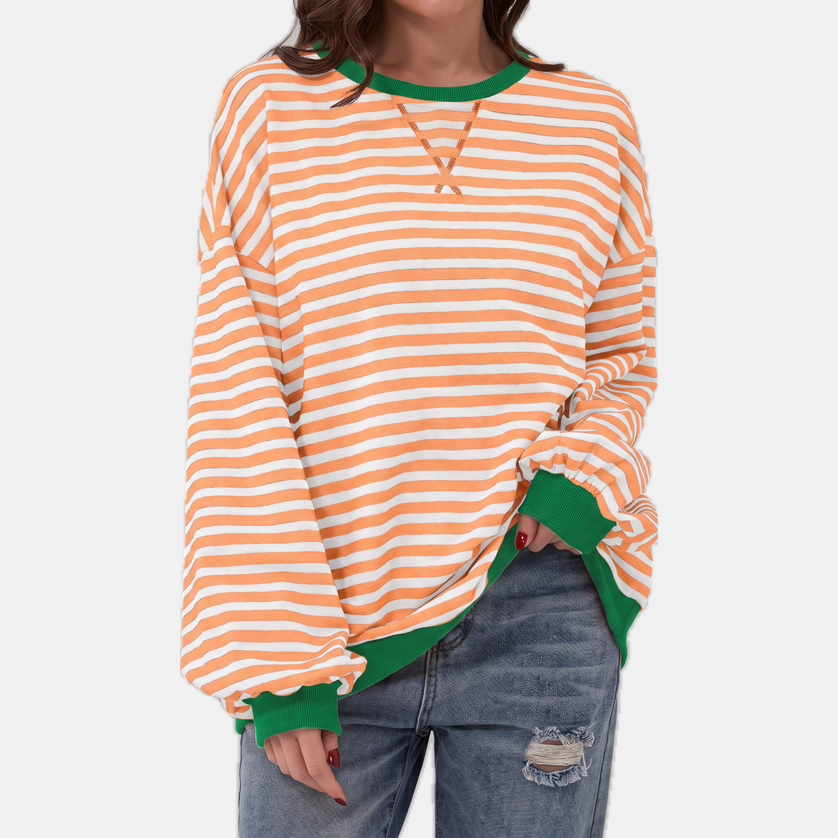Women's Oversized Crewneck Striped Sweatshirt with Contrast Trim