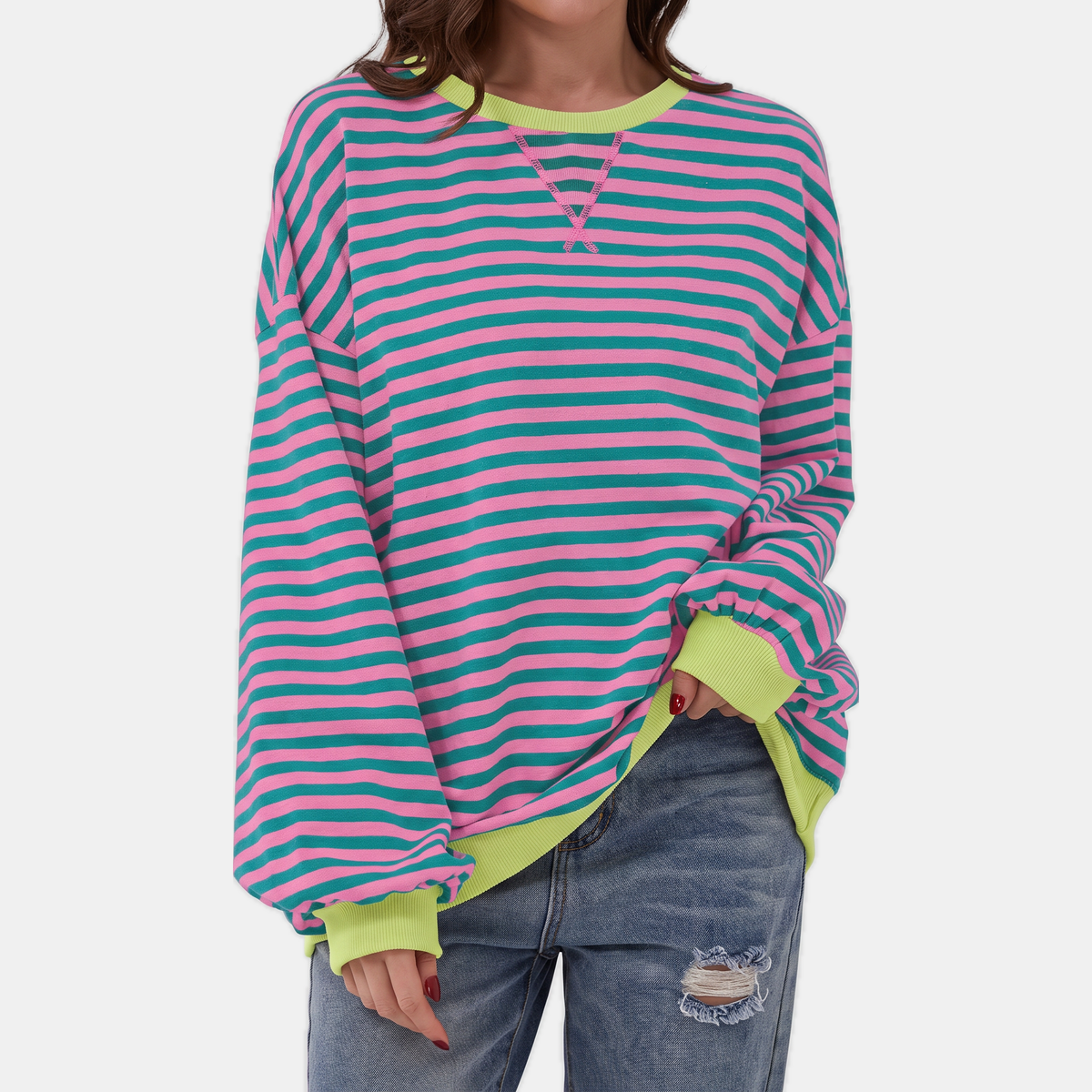 Women's Oversized Crewneck Striped Sweatshirt with Contrast Trim