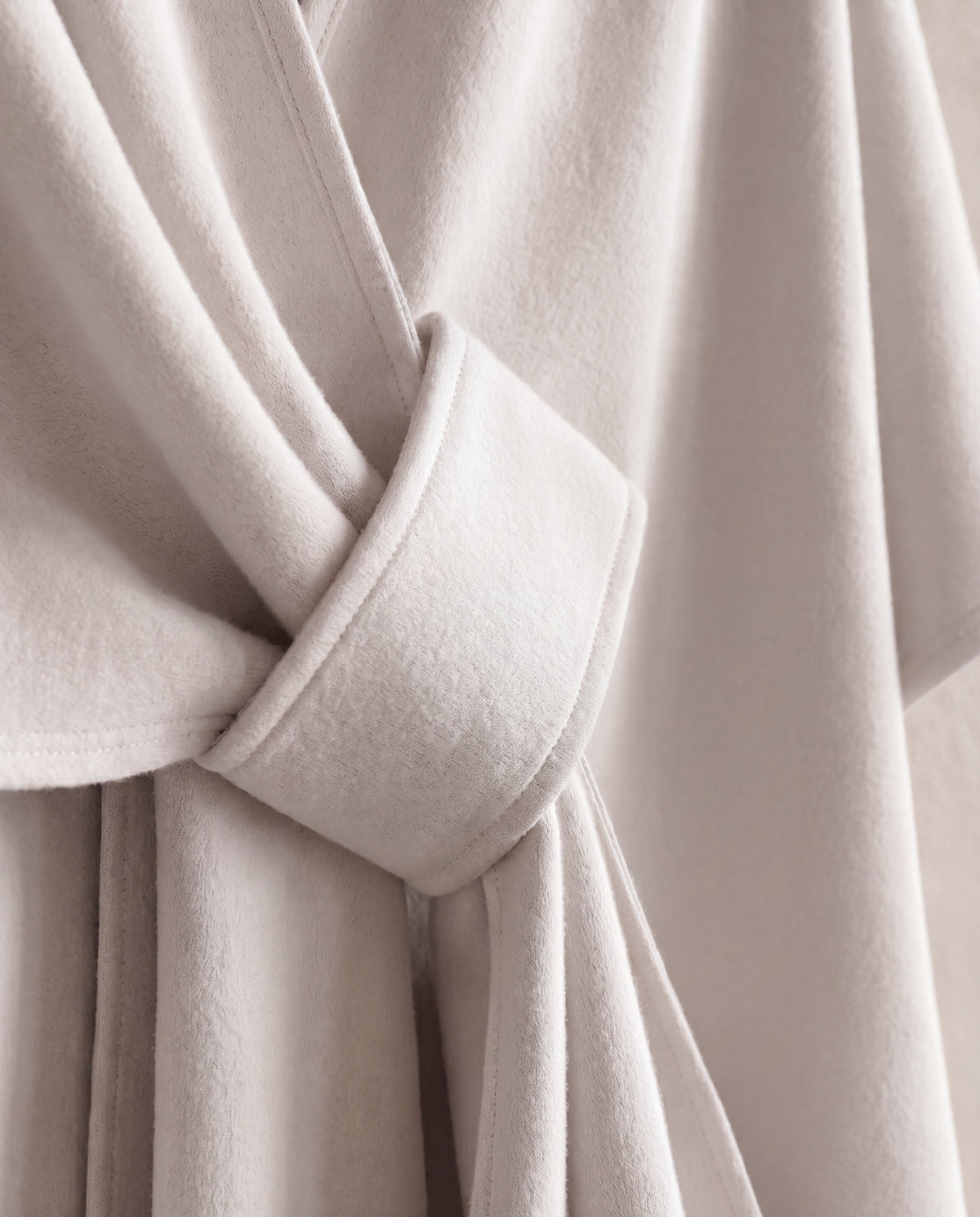 Audrey | Elegant Fleece Wrap